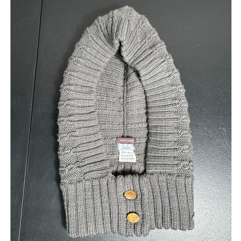 DeLux‎ Hand Made 100% Merino Wool Convertible Hood Scarf Grey Buttons